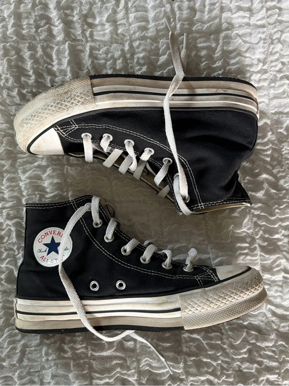 Converse Chuck Taylor All Star Black High-Top Sneakers girls size 3.5
